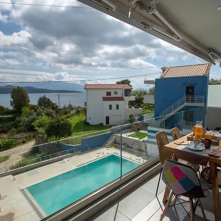 度假居 The Lefkadian Collection G And N